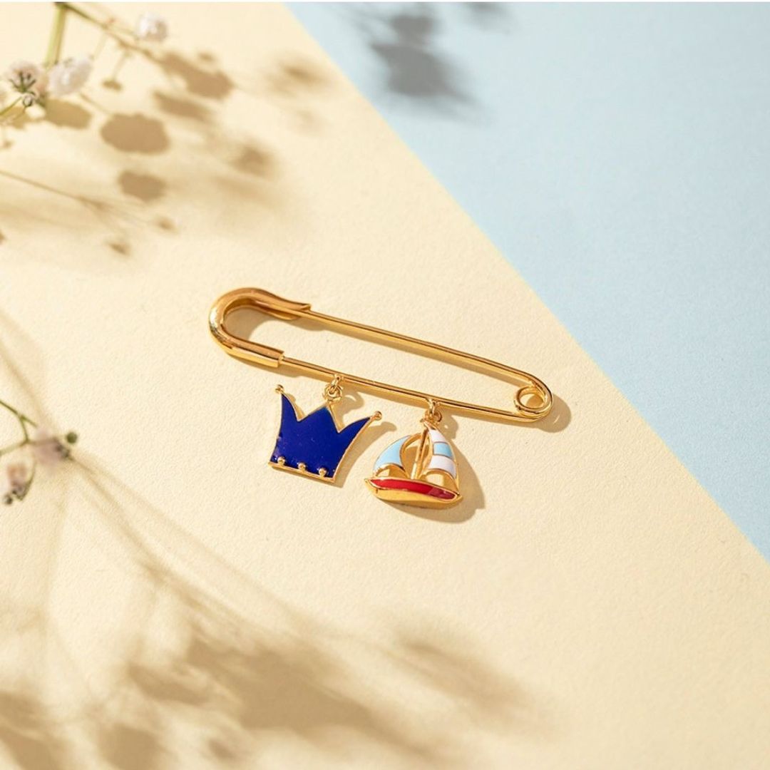 Royal Baby Pin - Arista Jewels