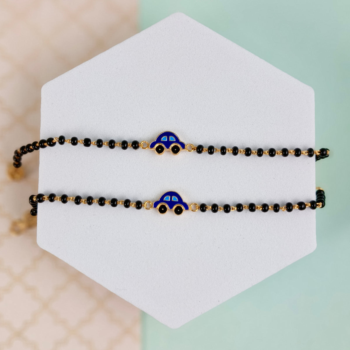 Dark Blue Nazariya-Pair in gold plated silver, yellow gold