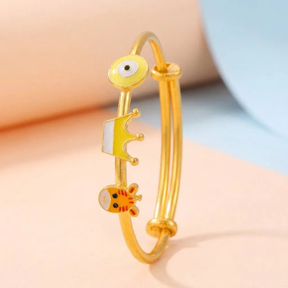 Silver Lucky Charm Kada Kada – Evil Eye, Crown & Giraffe – Side silhouette