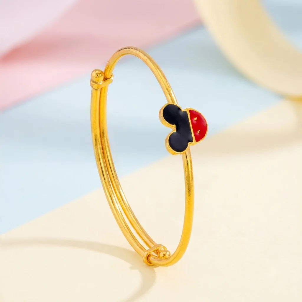 Silver Mickey Mouse Silver Kada – Alternate dynamic angle