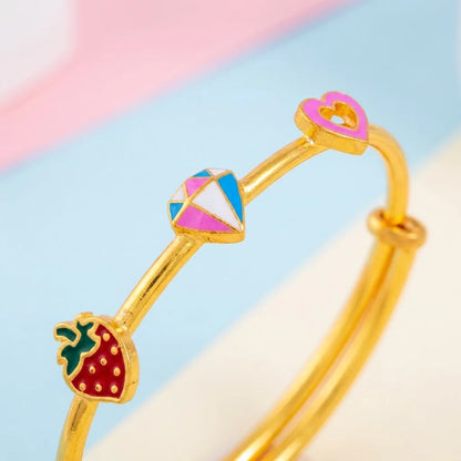 Silver Strawberry Diamond Heart Kada – Close-up product detail